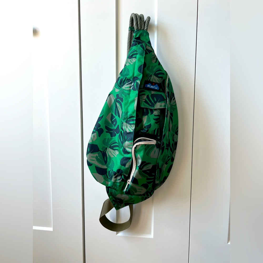 KAVU Green Leaf Rope Sling Bag